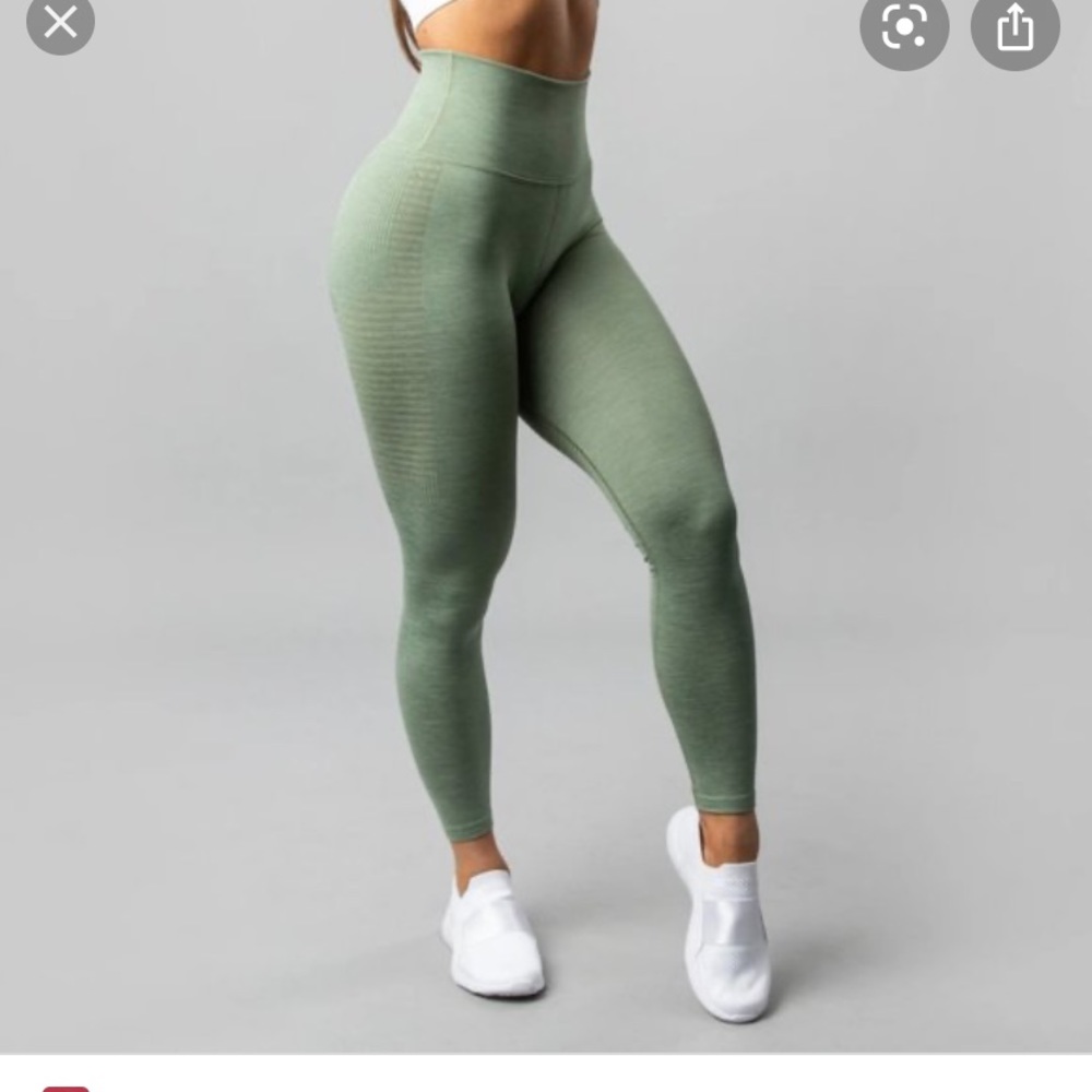 Alphalete Halo Leggings Sage Green